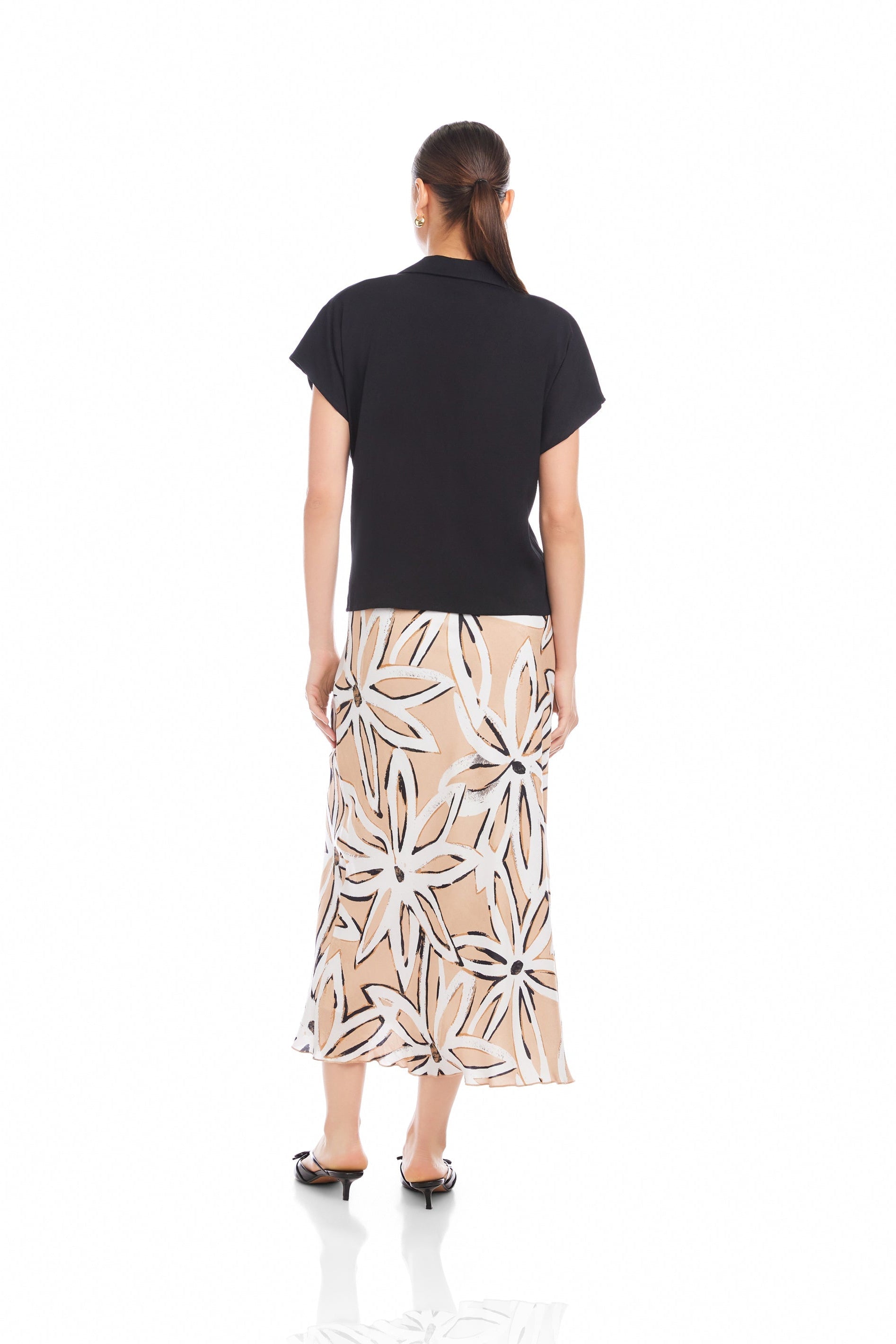 Lilian Twist-Front Top