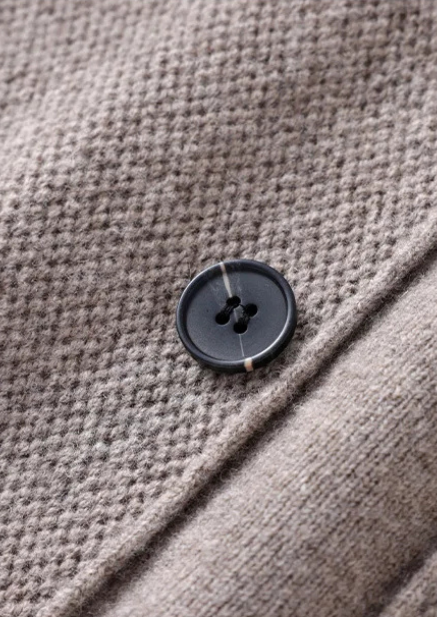 100% CASHMERE BUTTON OVERSHIRT