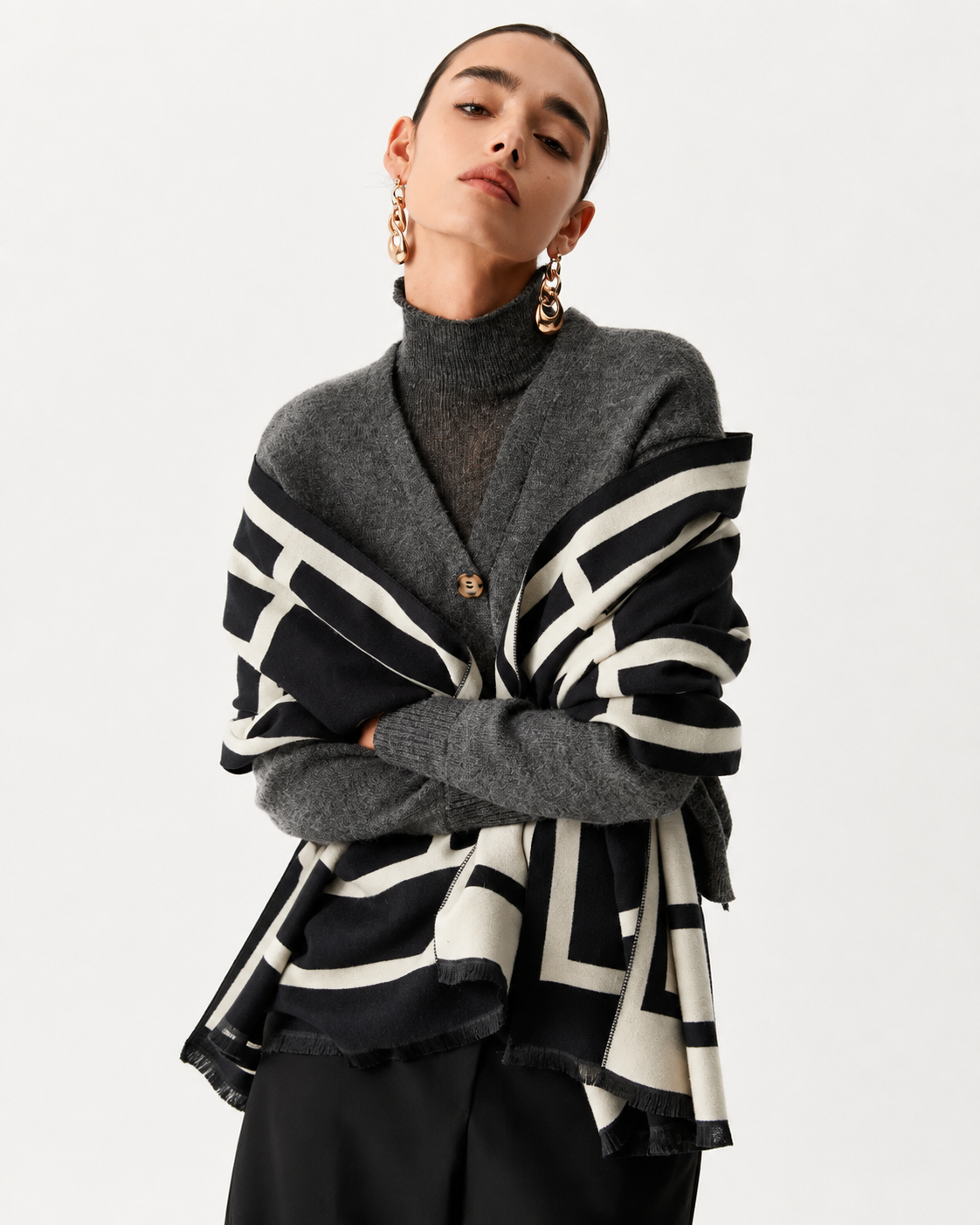 Rae | Wool Blend Graceful Geometric Pattern Scarf