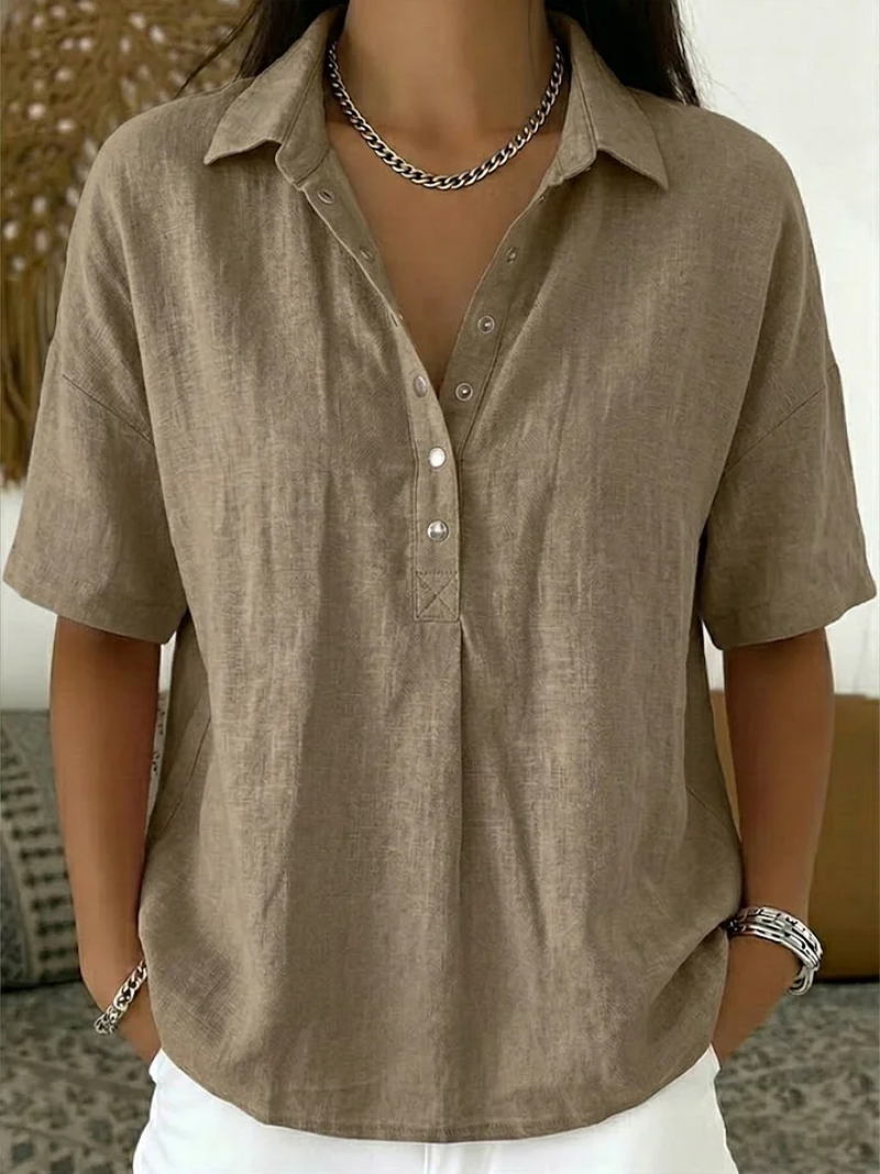 Ianne | Blouse with collar and button detail