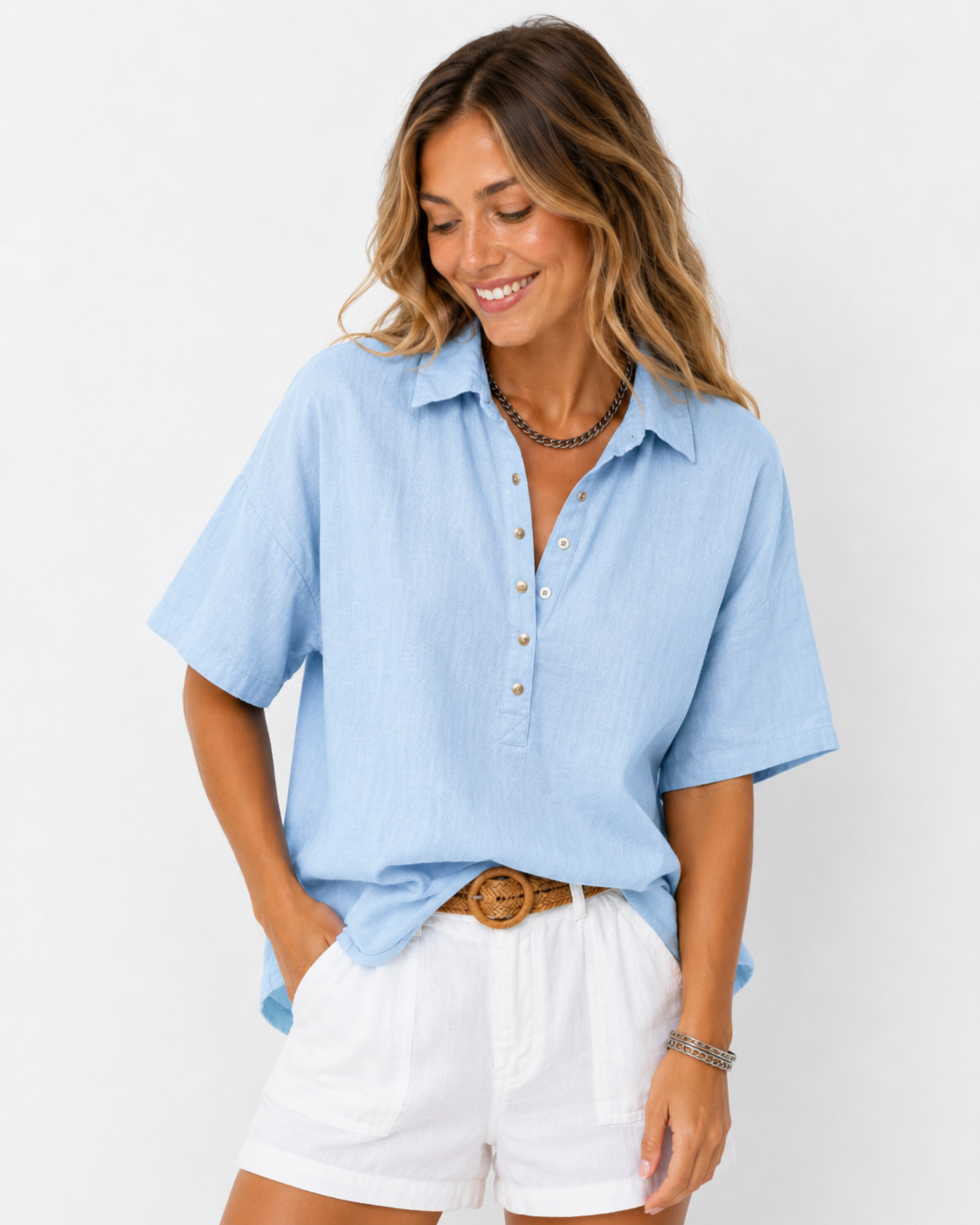 Ianne | Blouse with collar and button detail