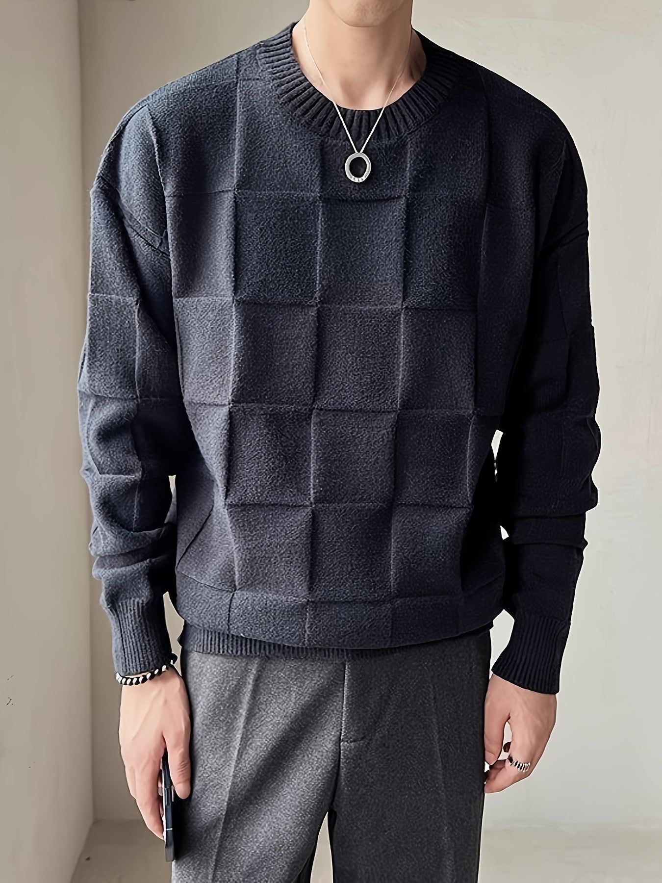 Matteo | Knitted Sweater with Round Neck and Stretch