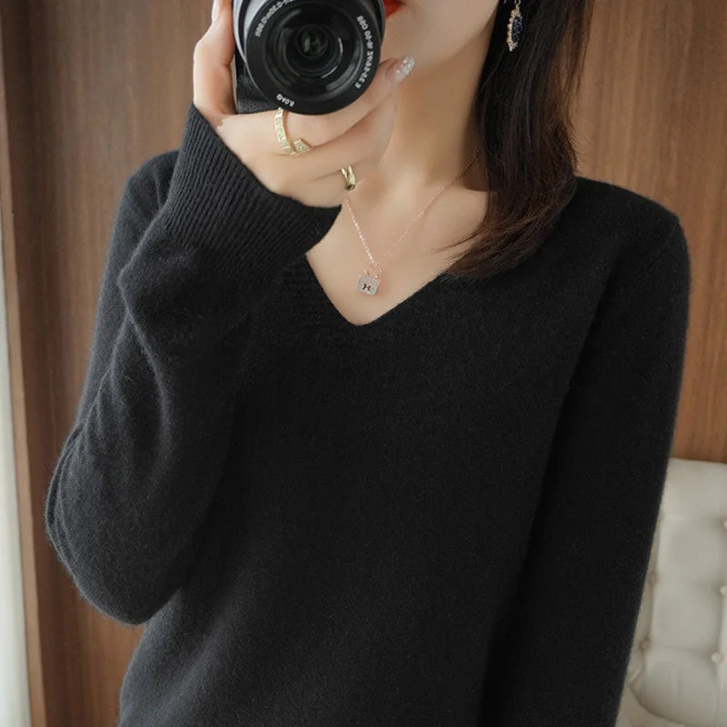 Alondra | Women's Warm V-neck Pullover