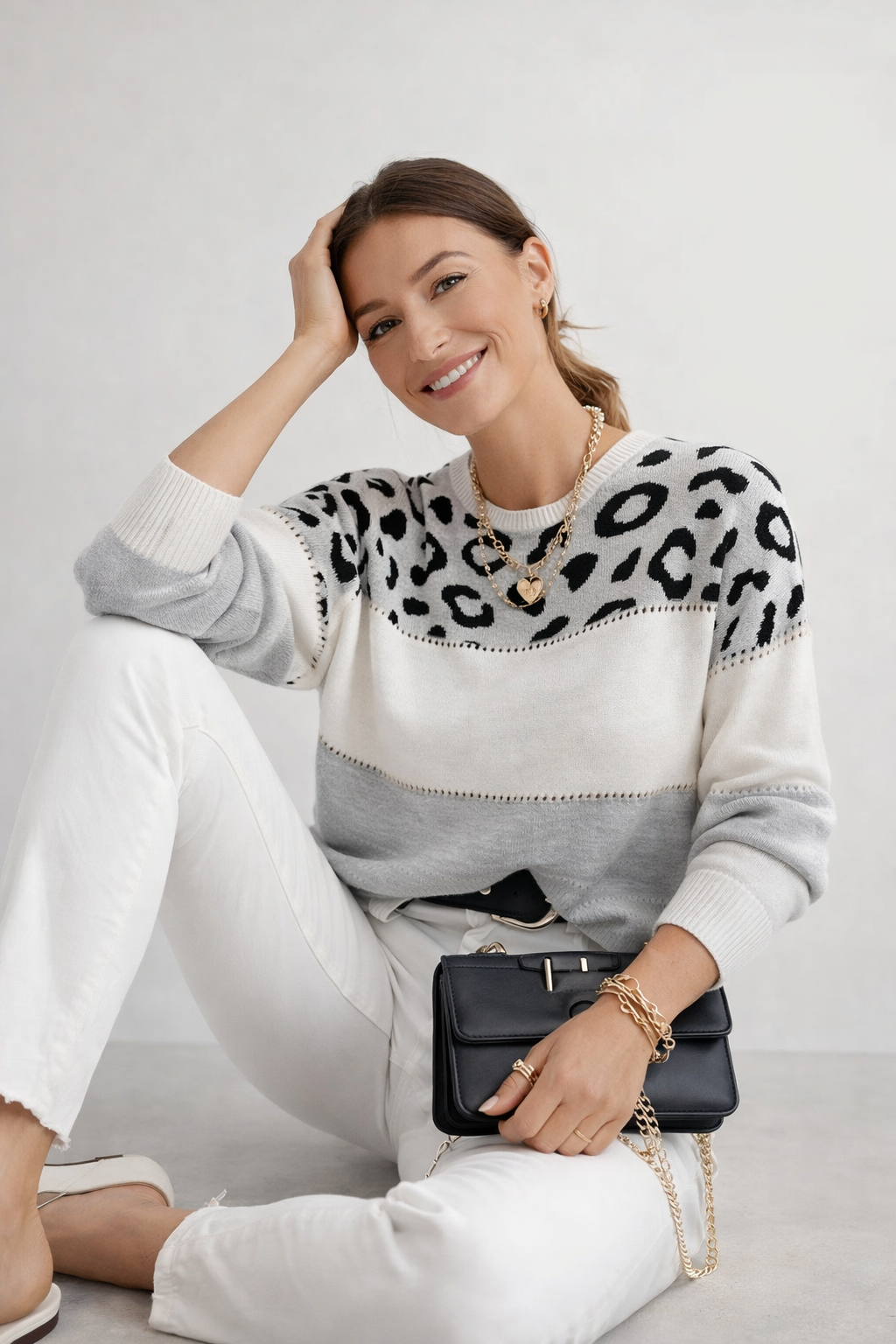 Valmont | Elegant Leopard Sweater