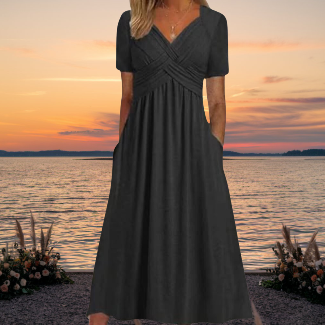 Shina | Dress with Elegant Cut