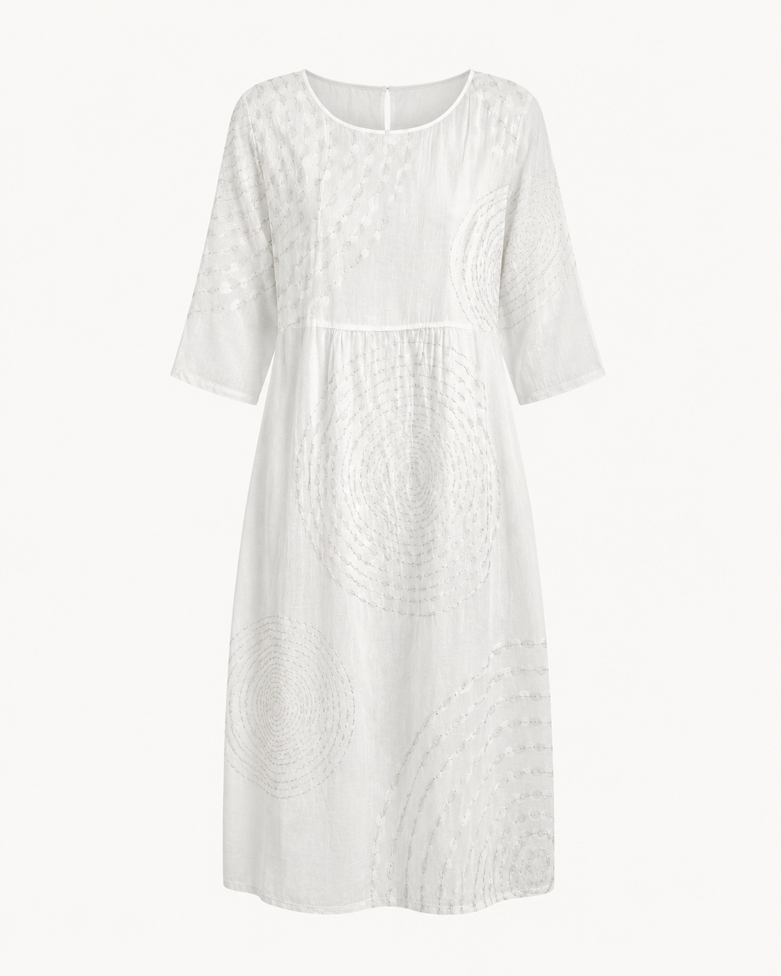 Dai | Casual Dress in Simple Solid Color Design