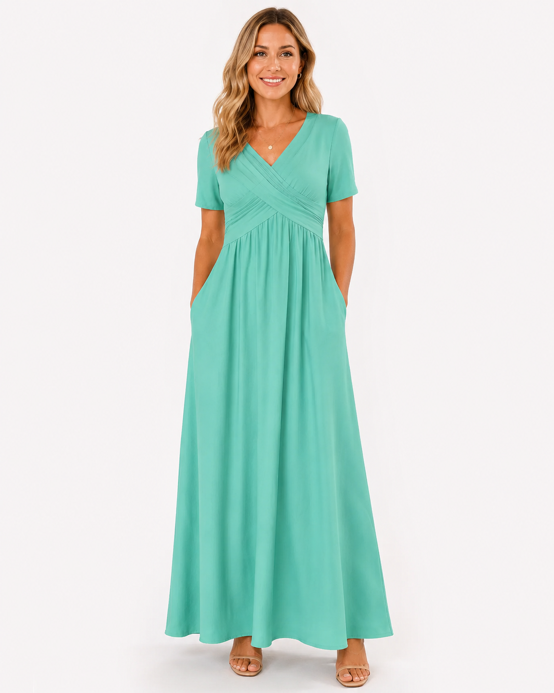 Shina | Dress with Elegant Cut