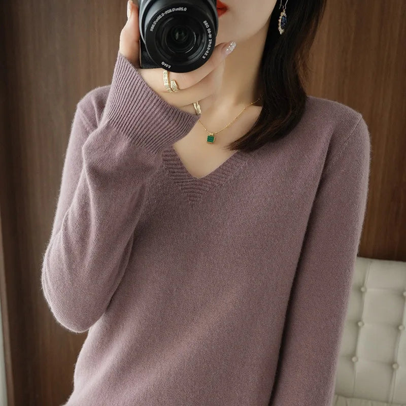 Alondra | Women's Warm V-neck Pullover