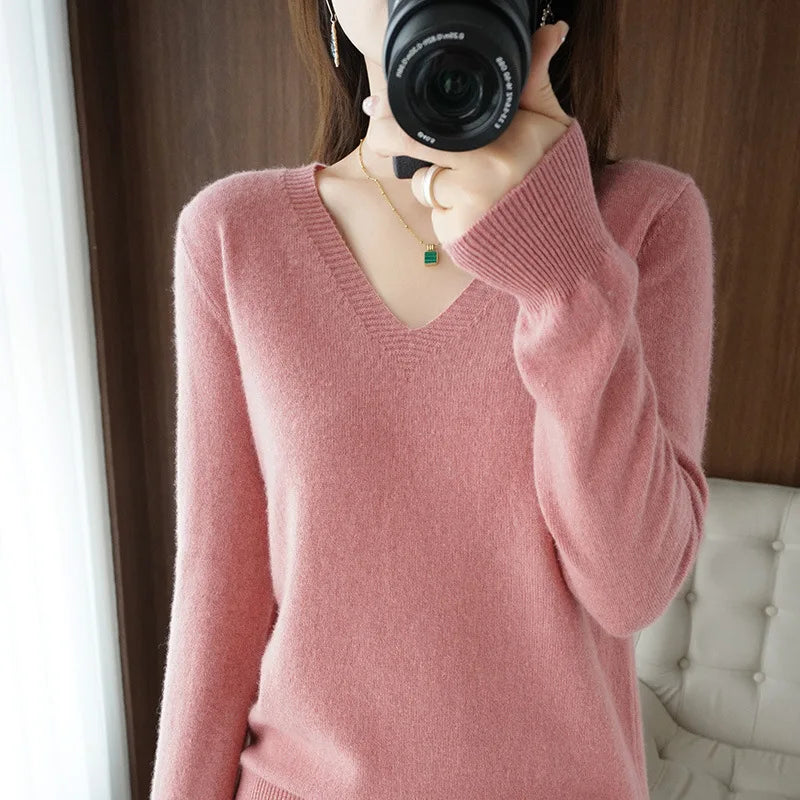 Alondra | Women's Warm V-neck Pullover